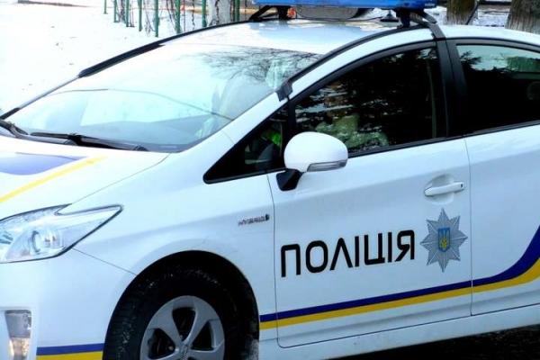 У Кропивницькому патрульні допомогли породіллі встигнути до пологового будинку (ВІДЕО)