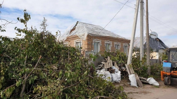 Третій день потому: у Кропивницькому ліквідують наслідки буревію (ВІДЕО)