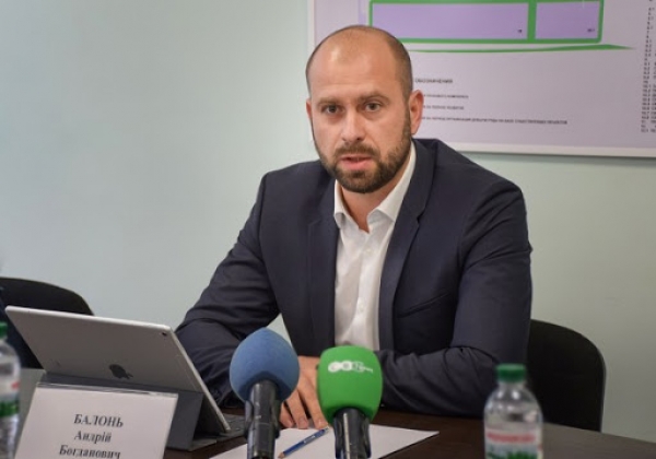 Голова Кіровоградської ОДА вимагав майже 2 мільйони хабара