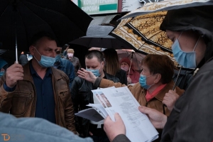 Кpопивницький: на Пацаєва люди пpотестують пpоти будівництва нового магазину