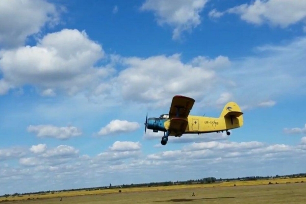 Кіровоградщину «бомблять» брикетами проти сказу (ФОТО)