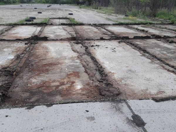 Жителю Кропивницького оголосили підозру у демонтaжі плит в aеропорту (ФОТО)